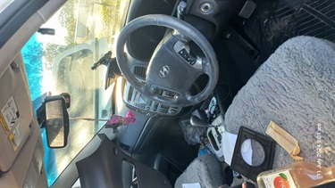 Hyundai-inside.jpg