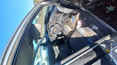 Toyota-Tarago-Inside.jpg